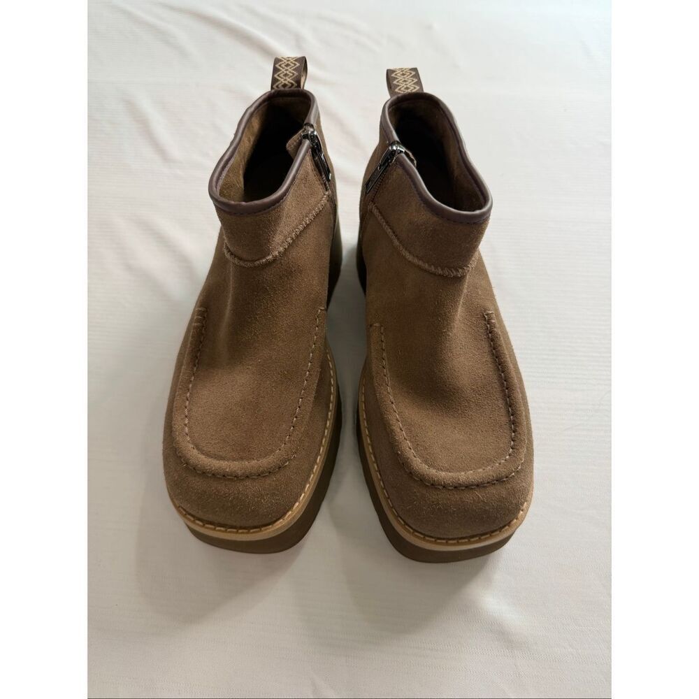 UGG WOMENS UGG CITYFUNC ULTRA MINI Size 8